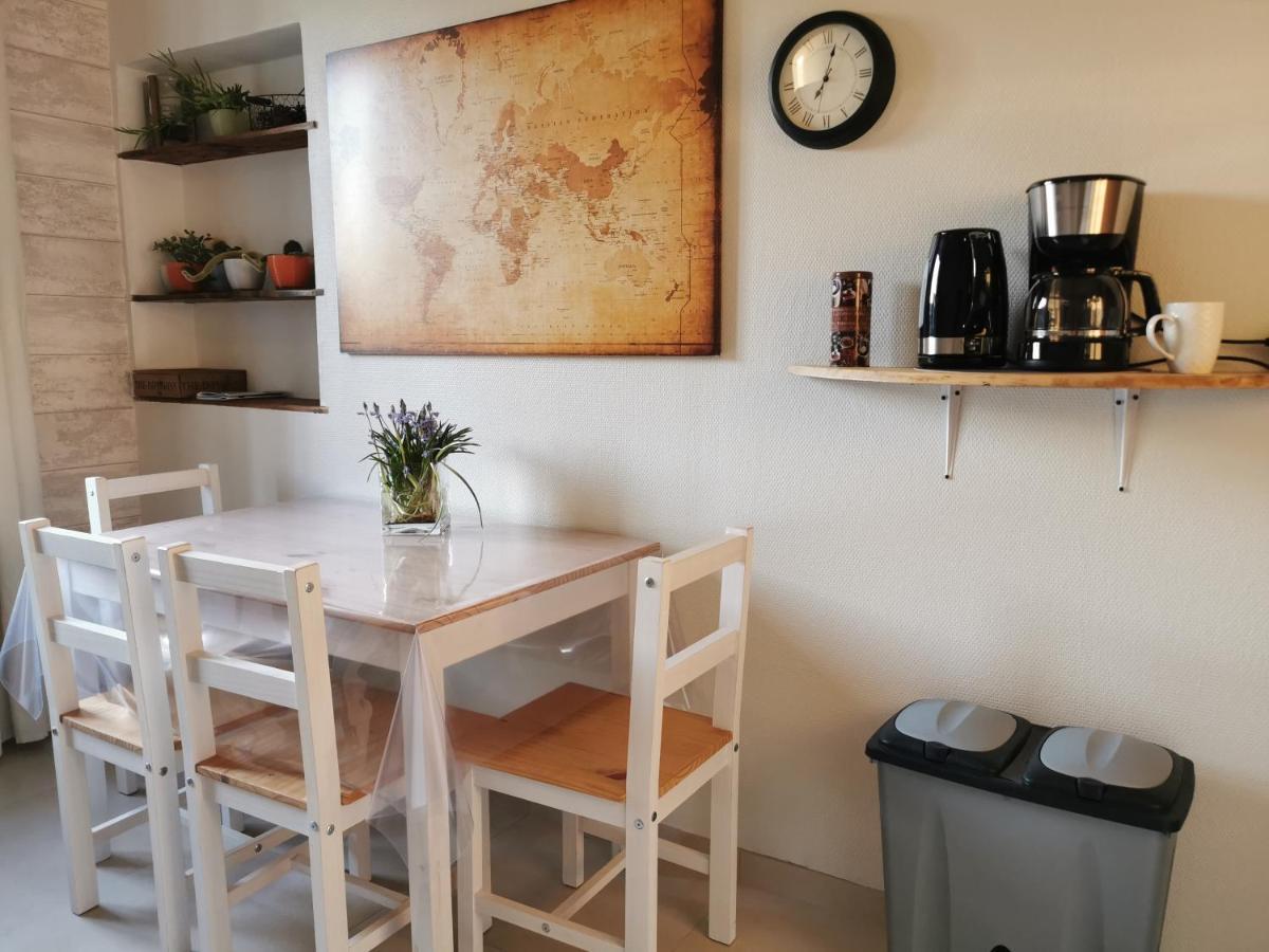 La Coticia Bed & Breakfast Coutiches ภายนอก รูปภาพ